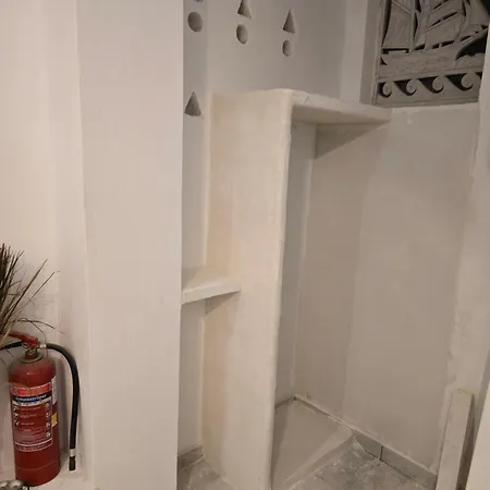 Galini Chora Tinou * Tínos